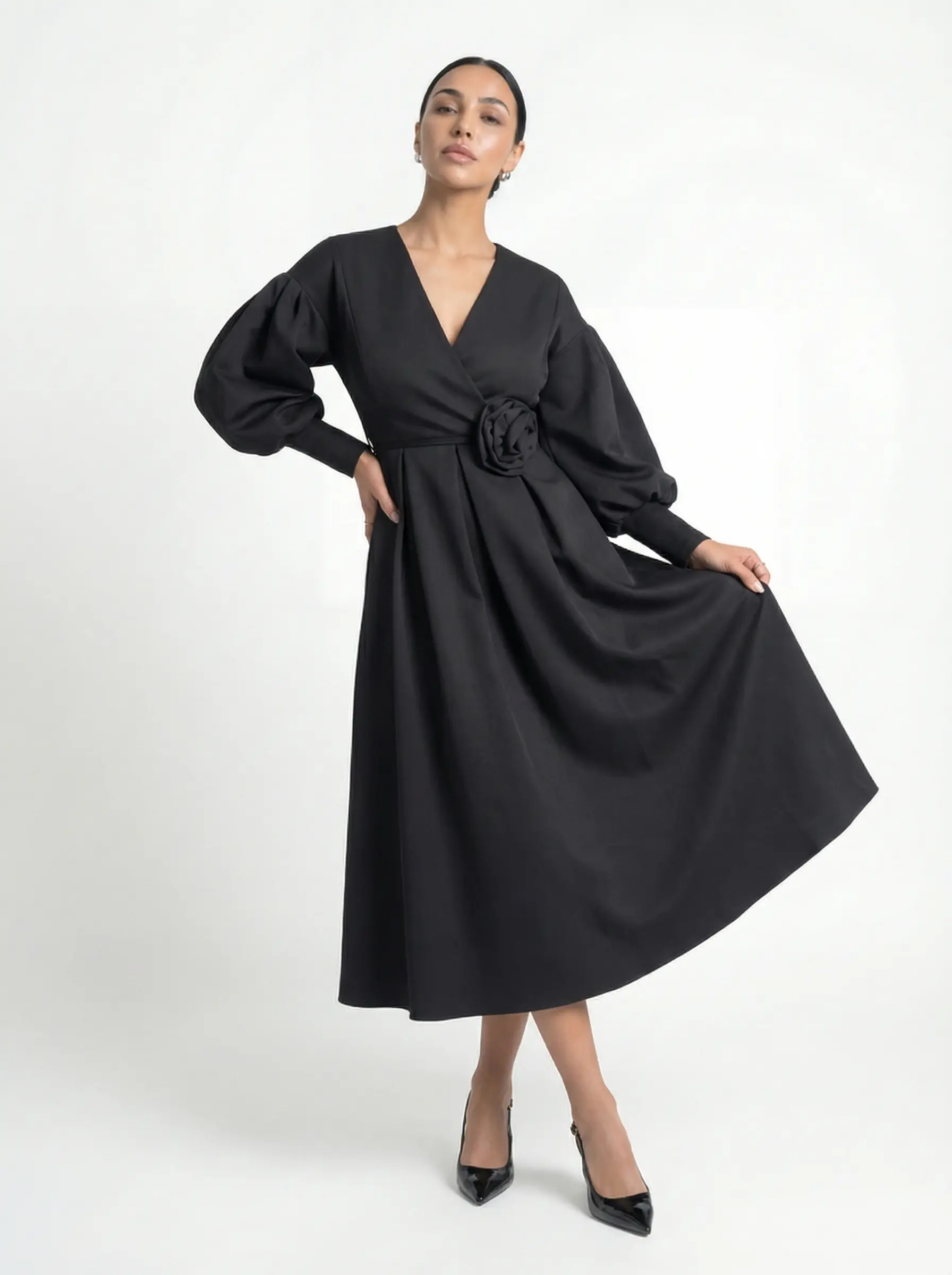 فستان إيليجانت ميدي أسود