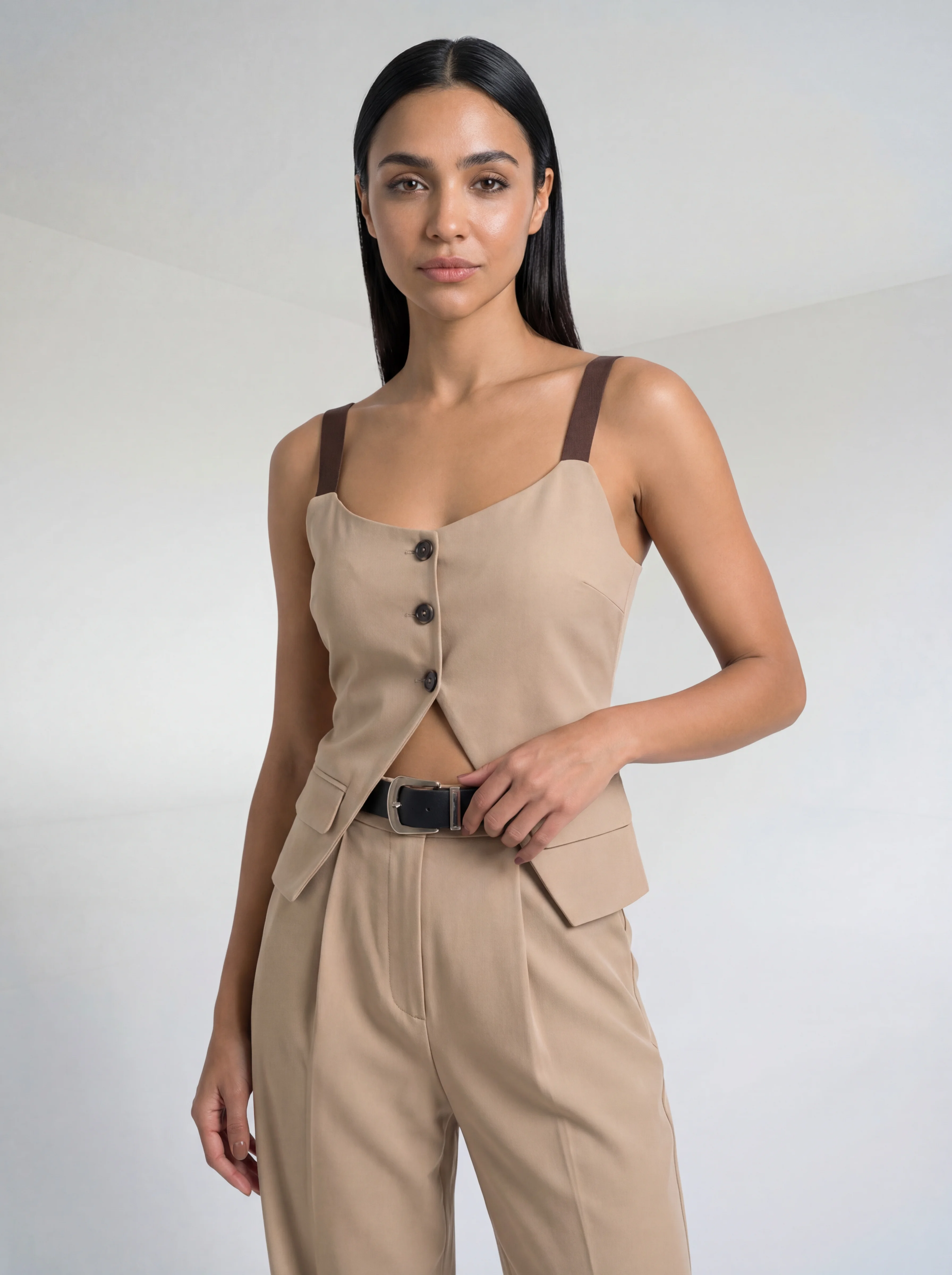 طقم بيج أنيق