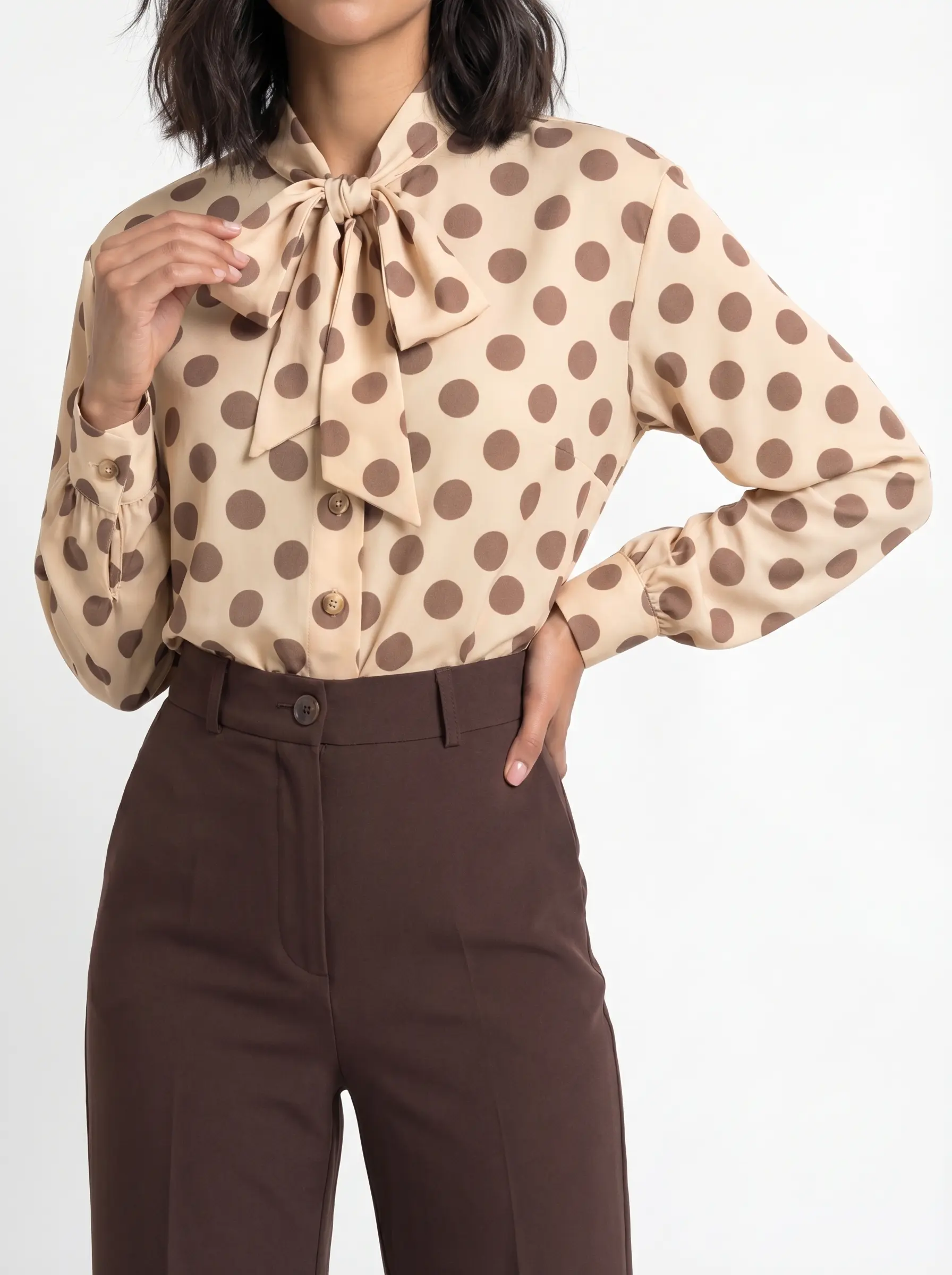 قميص لاتيه بولكا